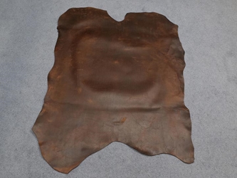 Distressed Woodland Pig Leather: Natural (sq ft) 