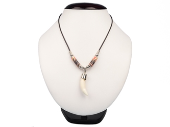 Alligator Tooth Necklace: Fancy 