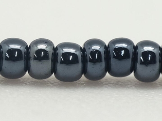 10/0 Seedbead Gunmetal Metallic (500 g bag) glass beads