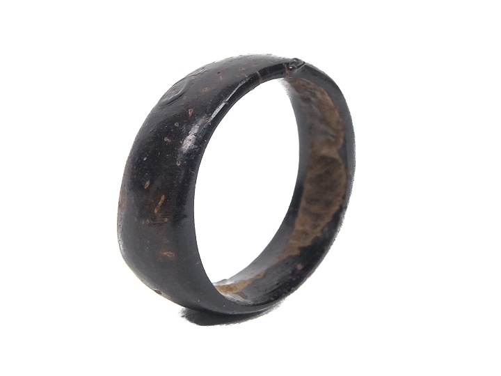 Coconut Ring: Assorted Sizes 