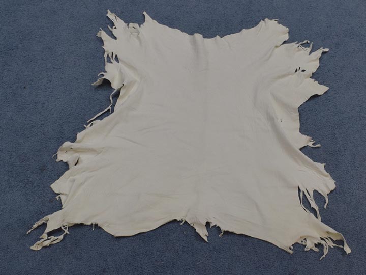 Calf Leather: Garment: White (sq ft) 