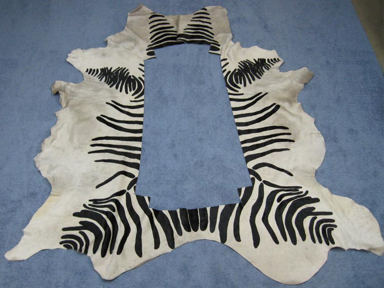 Printed Cow Hide Scrap: Zebra Pattern (lb) 