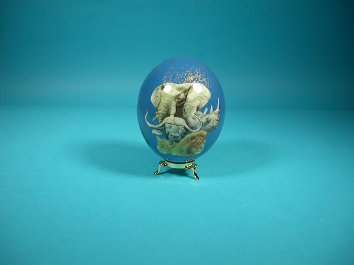 Decoupage Egg: Blue with Animals 