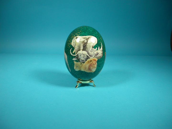 Decoupage Egg: Green with Animals 