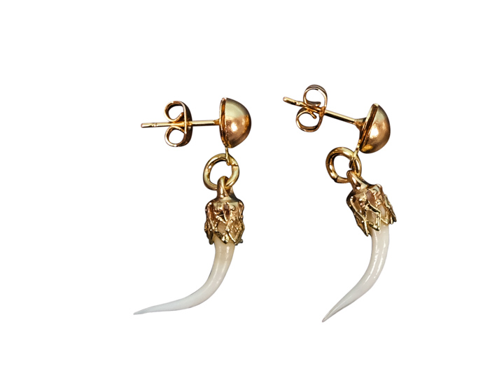 Real Rattlesnake Fang Earrings: Gold-Tone (Pair) 