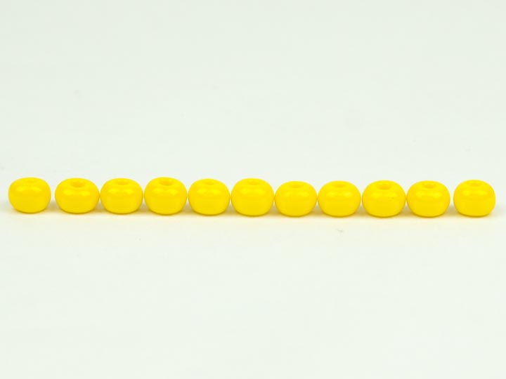 2/0 Seedbead Opaque Yellow (500 g bag) glass beads