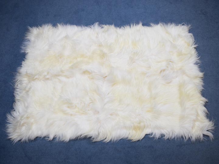 Kidassia Goatskin Rug: Bleached White: 8 x 10 