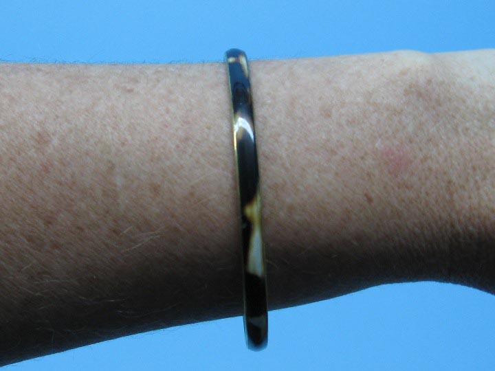 Copper or Brass Bangle: Cowhorn 