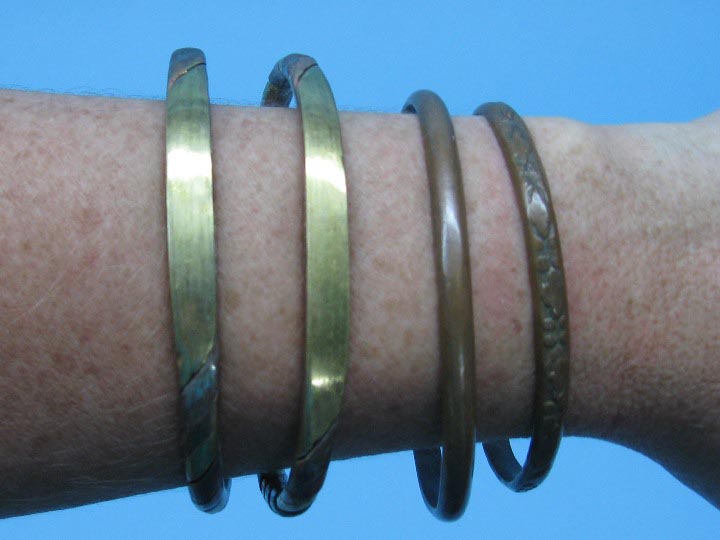Metal Bracelet: Assorted 