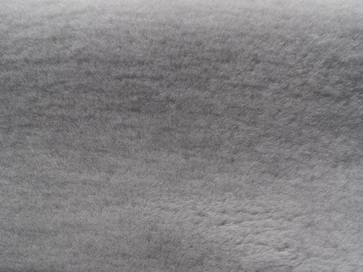 Dyed Australian Sheepskin Shearling: 1": Silver Gray (sq ft) 