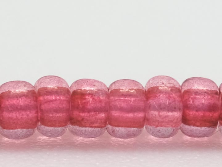 10/0 Czech Glass Seed Beads Translucent Dark Pink (Hank) glass beads