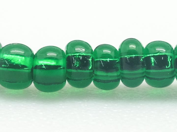 10/0 Seedbead Silver-lined Green (500 g bag) glass beads