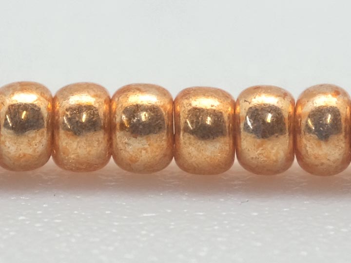 10/0 Czech Glass Seedbead Gold Metallic (Hank) glass beads