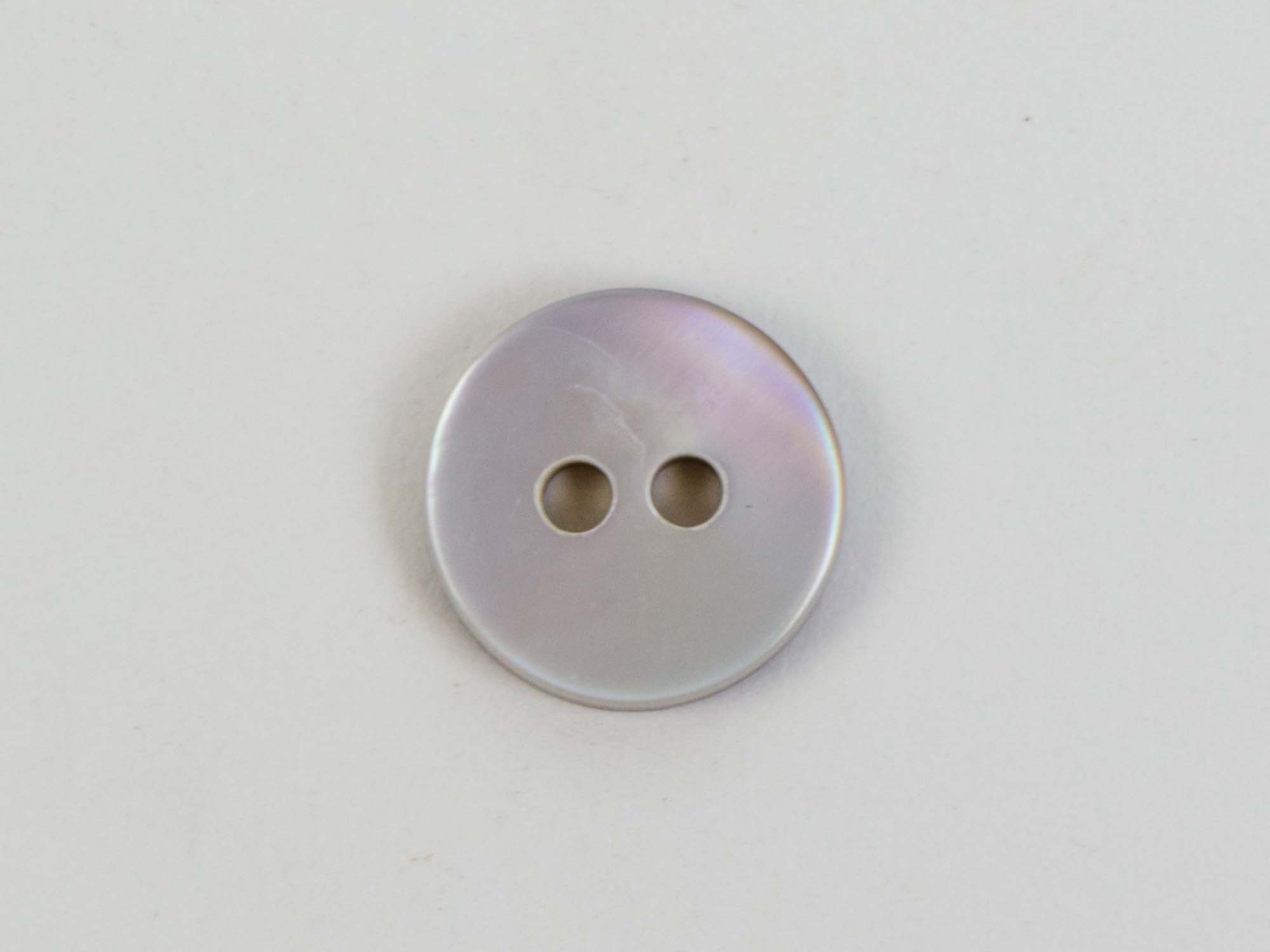 Brown Mother Of Pearl Button: 16L (10.5mm or 0.413") 