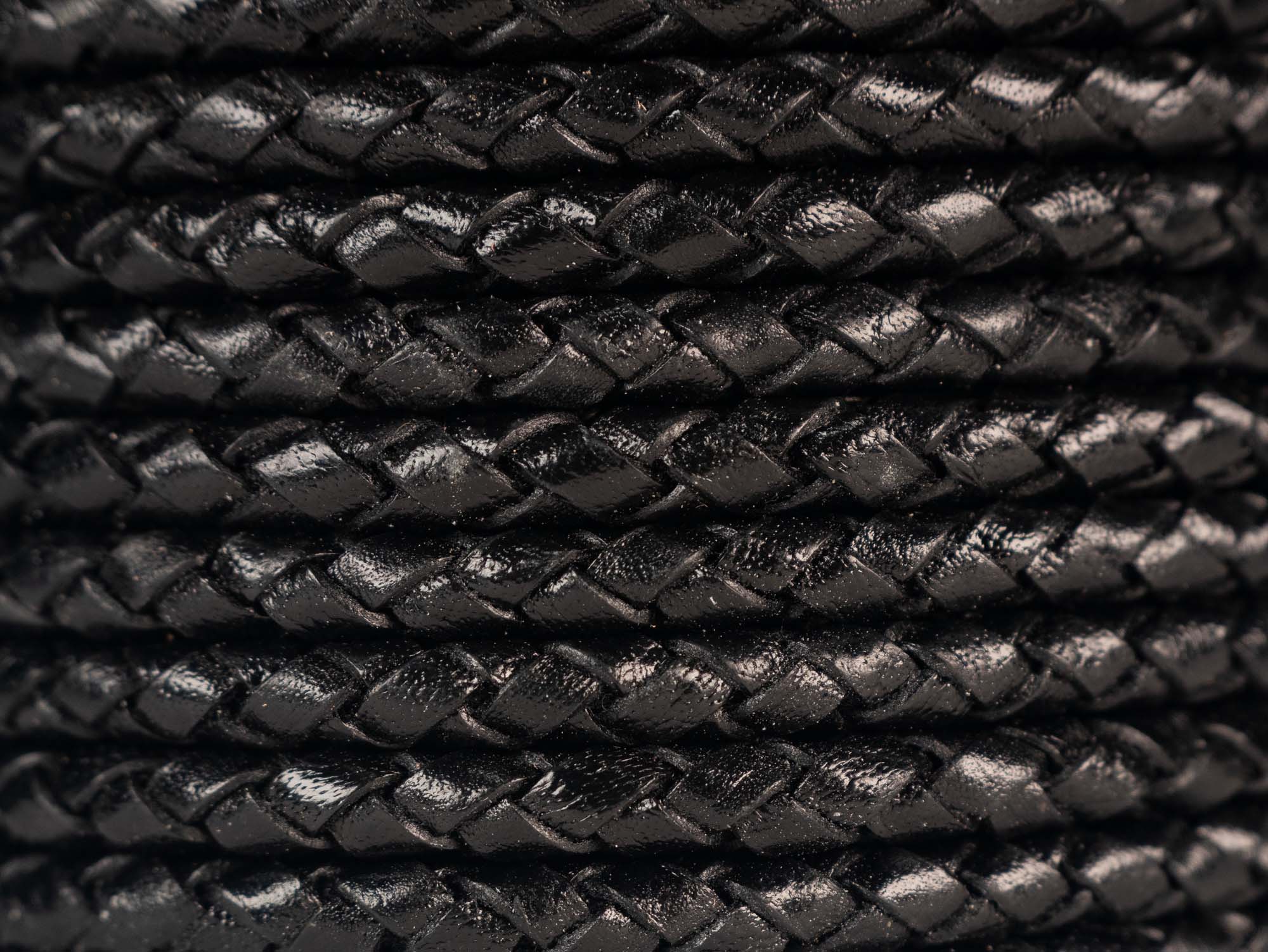 Braided Leather Cord 5mm x 25m: Black - 297C-BL50x25BK (8UW6)