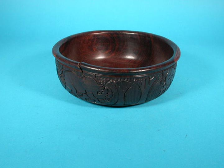 African Wooden Bowl: Gallery Item 