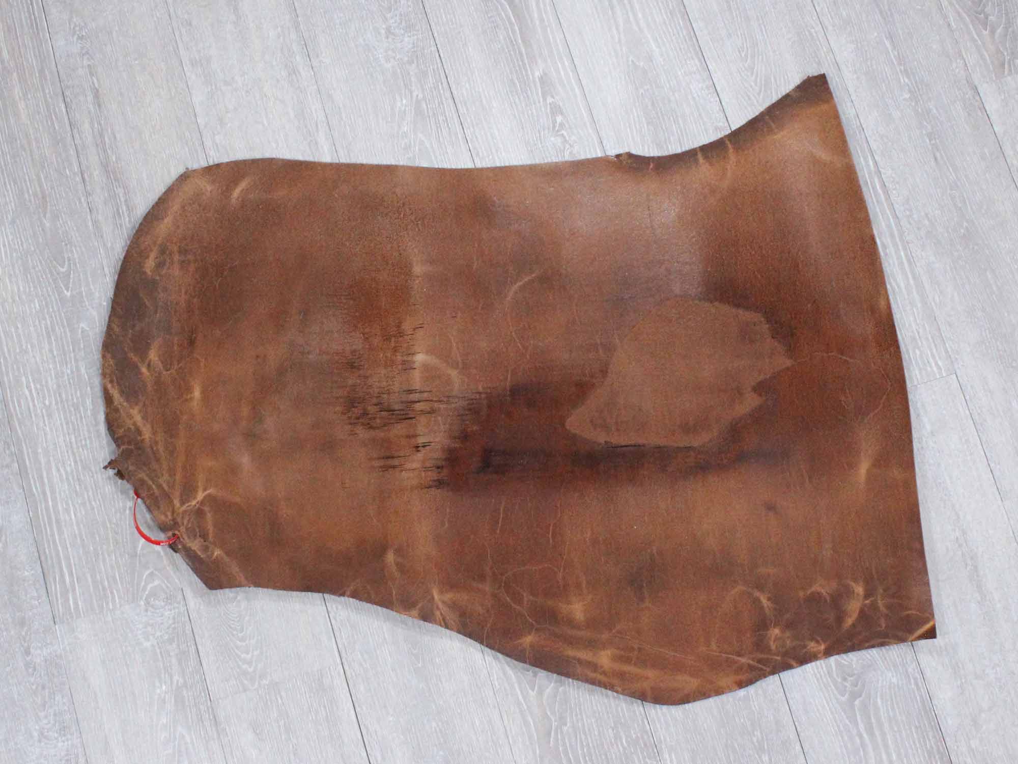 Veg Split Waxy Pig Leather: Gallery Item 