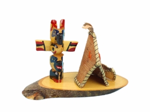 Ojibwa Totem Village 