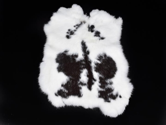 Spanish Garment Rabbit Skin: Natural: Spotted Black & White 