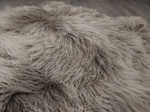 Dyed Tibet Lamb Plate: Medium Gray Snowtop 