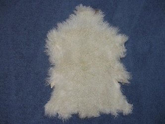 Short-Hair Tibet Lamb Skin: Natural White 