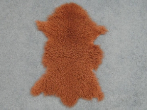 Short-Hair Tibet Lamb Skin: Dark Auburn 
