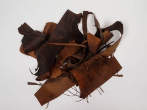 Distressed Woodland Pig Leather Scrap: Natural (lb) 