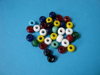 9mm Crow Beads: Mixed (kg) glass beads