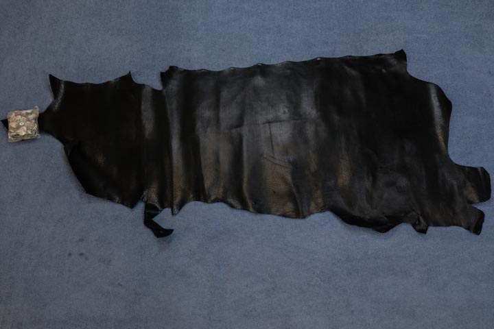 Santa Fe Buffalo Upholstery Leather: Black (sq ft) 