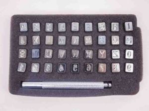 1/4" Alphabet/Number Set 