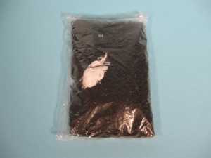 13/0 Cut Glass Beads Black (500 g bag) glass beads