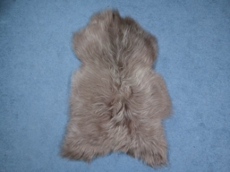 Dyed Icelandic Sheepskin: Taupe: 110-120cm or 44" to 48" 