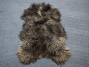 Icelandic Sheepskin: Gray: 90-100cm or 36" to 40" 
