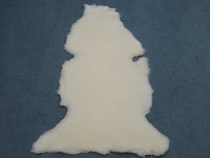 Australian Sheepskin Shearling: 0.75": Natural White: Chrome Tanned (sq ft) 