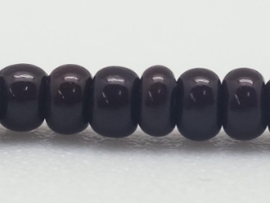 10/0 Seedbead Opaque Dark Brown (500 g bag) glass beads