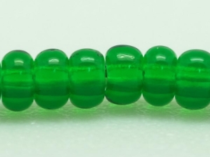10/0 Seedbead Translucent Medium Green (Hank) glass beads