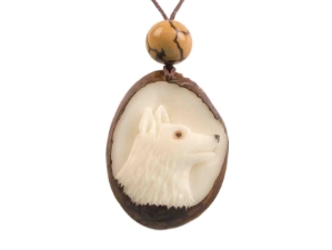 Tagua Nut Necklace: Sled Dog/Siberian Husky 
