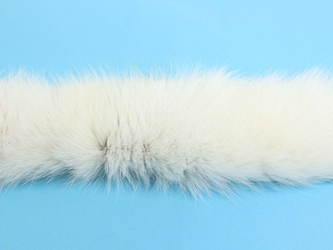 Arctic Fox Fur Strip: Natural: 1.5" wide (ft) 