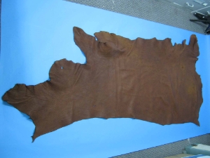5-5.5 oz Tannery Run Buffalo Leather: Dark Cork (sq ft) 