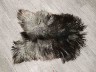 Icelandic Sheepskin: Gray: 100-110cm or 40" to 44" 