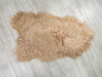 Dyed Icelandic Sheepskin: Nude: 110-120cm or 44" to 48" 