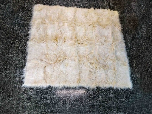 Icelandic Sheepskin Rug: ~12x12 ft: White 