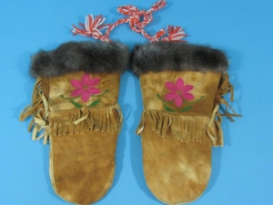 Cree Smoked Moose Gauntlets: Gallery Item cree smoked moosehide gauntlets, moose gloves, moosehide gloves, moose mitts, moosehide mitts