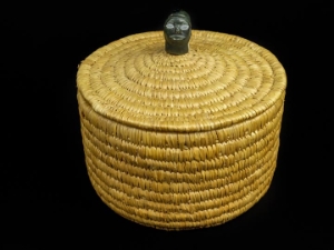 Lyme Grass Basket: Gallery Item 