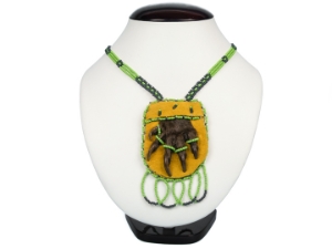 Huron Beaver Paw Necklace: Gallery Item 