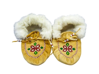 Cree Smoked Moose Moccasins: Gallery Item cree smoked moosehide moccasins