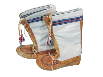 Cree Smoked Moose Mukluks: Gallery Item cree smoked moosehide moccasins