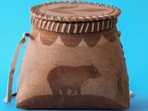 Attikamek Birchbark Rogan/Basket: Gallery Item 