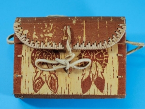 Attikamek Birchbark Rogan/Basket: Gallery Item 
