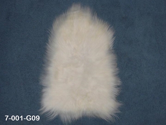 Icelandic Sheepskin: Creamy White: 90-100cm or 36" to 40": Gallery Item 
